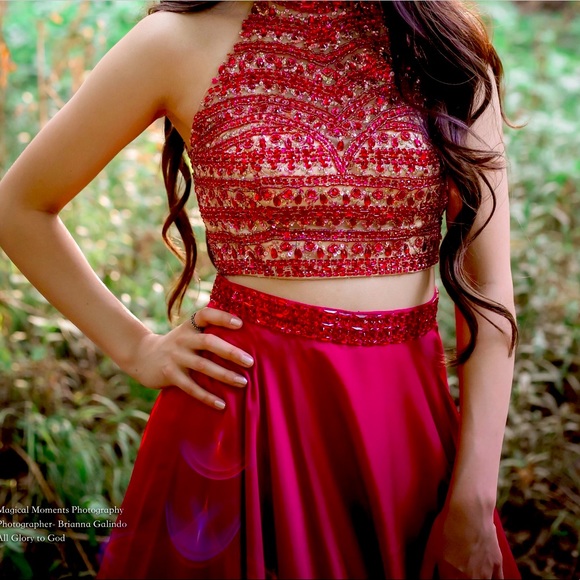 Prom dress - Picture 4 of 4